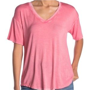 Abound🦎V-Neck T-Shirt🌵